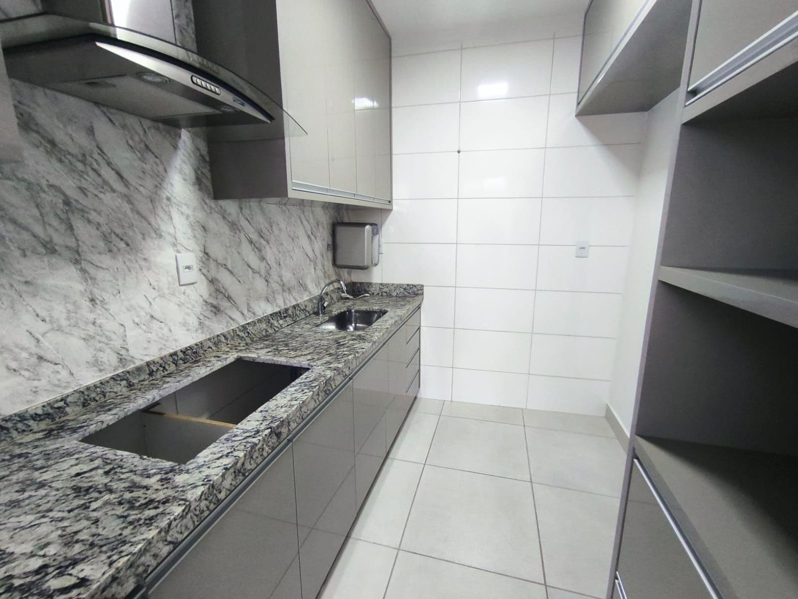 Apartamento em Chácaras Tubalina e Quartel - Uberlândia